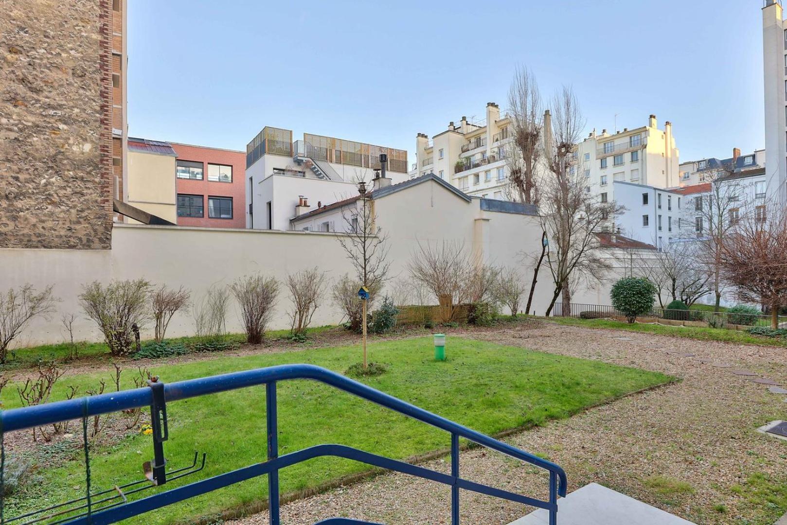 Guestready - Charmant Apt Parisien Pour 2 Экстерьер фото
